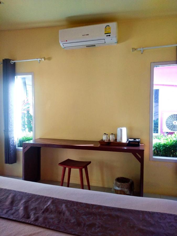Suwantana Lanta Houses Ko Lanta Exteriör bild