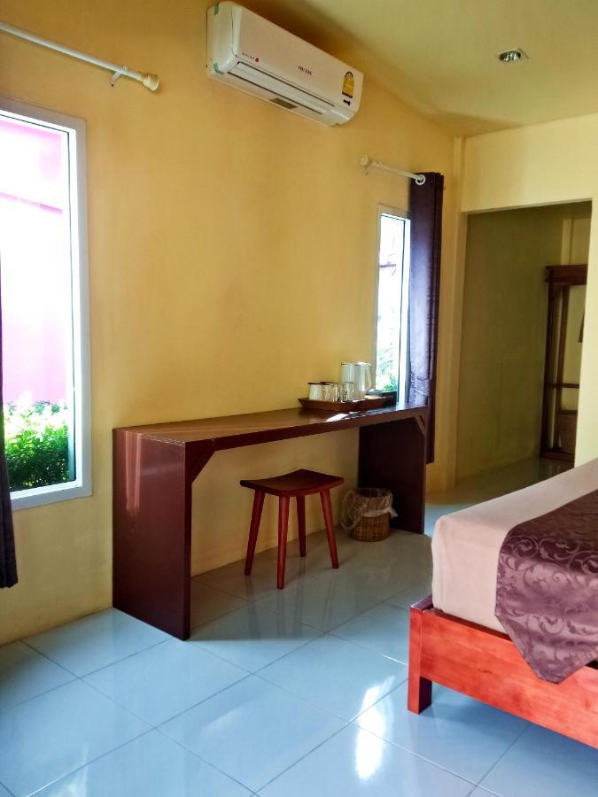 Suwantana Lanta Houses Ko Lanta Exteriör bild